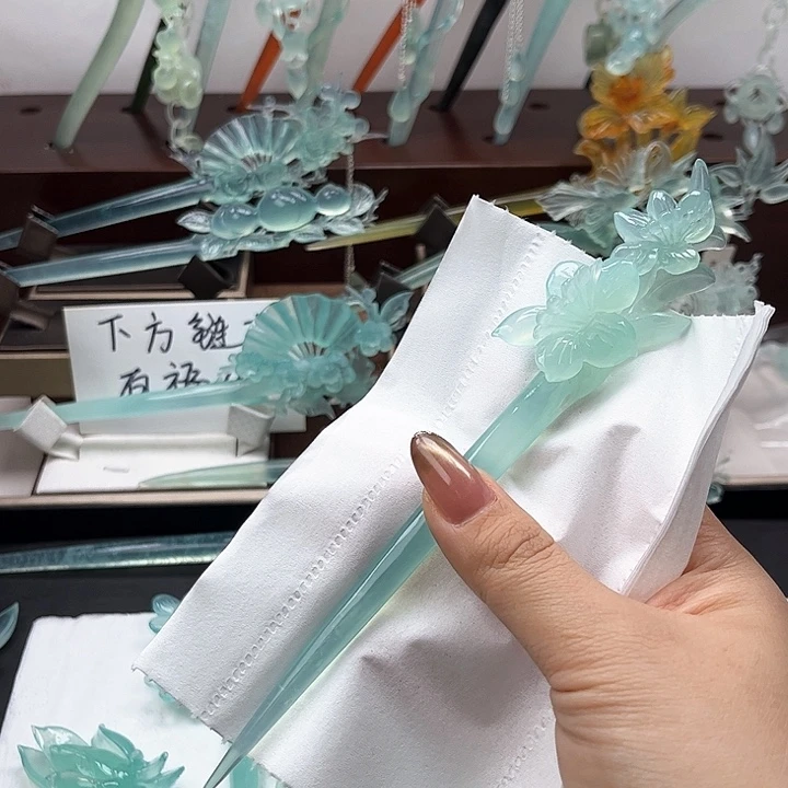 蛇纹石玉未镶嵌发饰