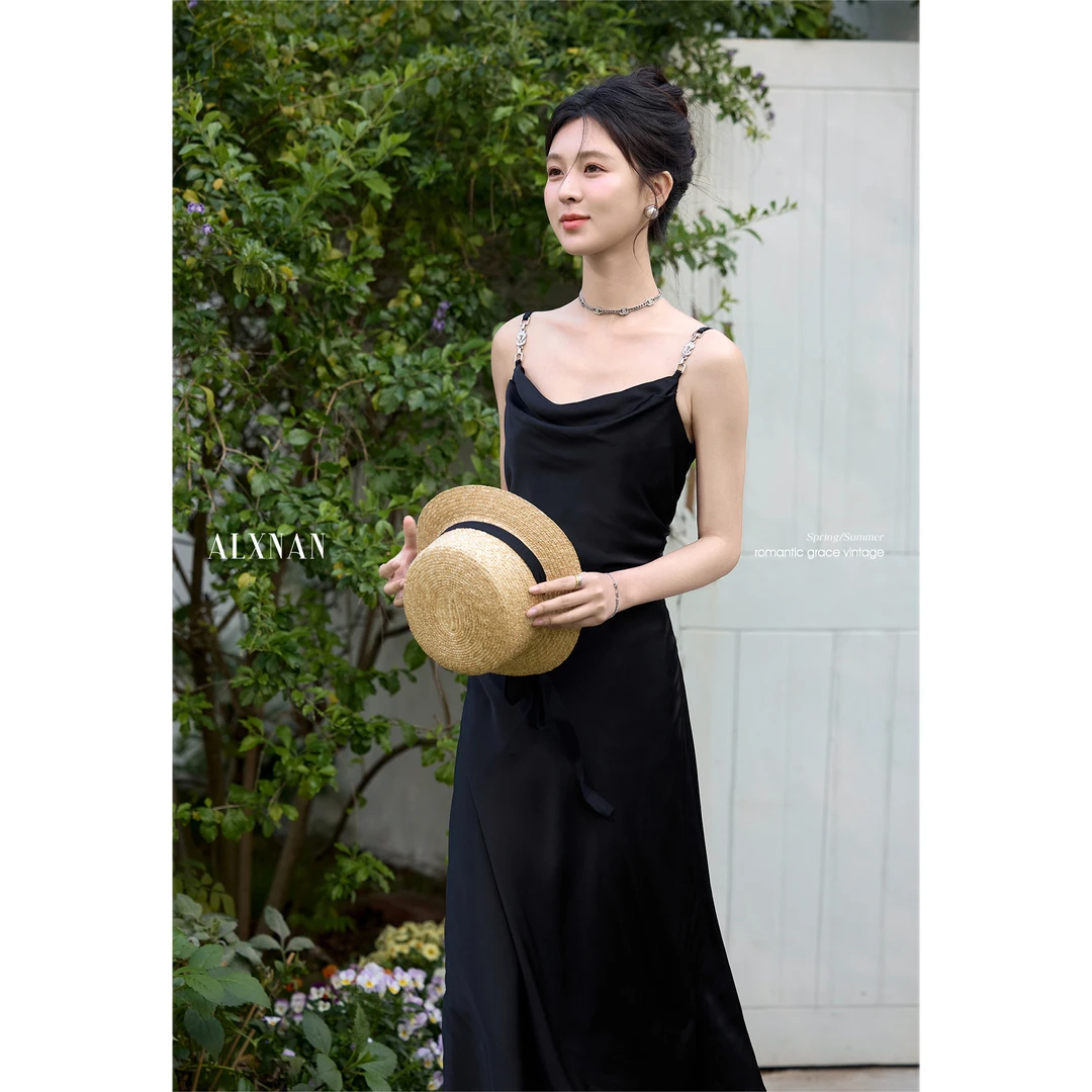 鹿向南「琉璃醋酸」百搭衬衫黑色连衣裙套装女2025夏季新款L53619