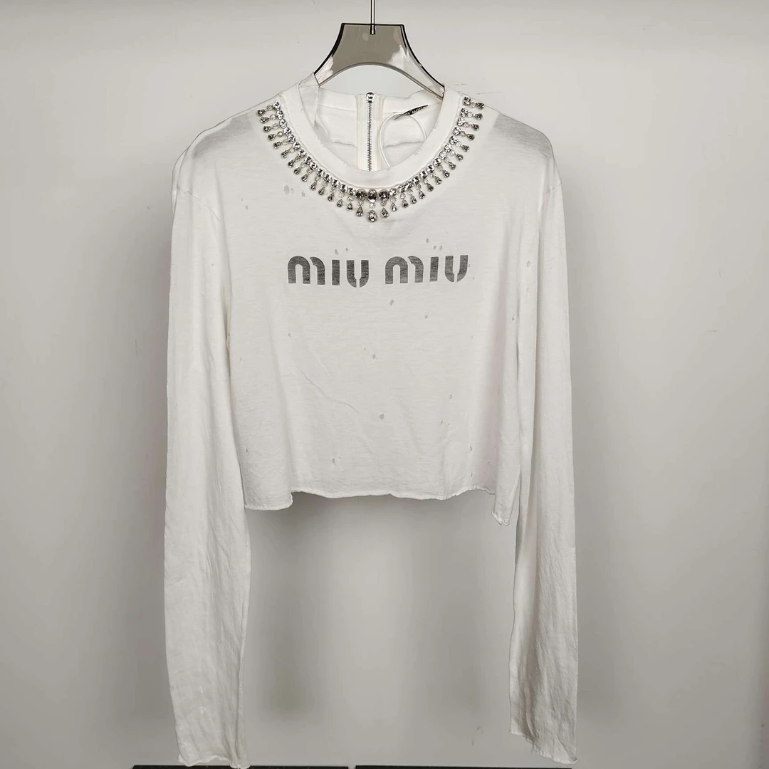 99新 MIU MIU/缪缪 缪缪/Miu Miu破洞带钻短款上衣 M码 GM004223