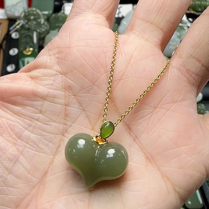 和田玉银S925镶嵌颈饰