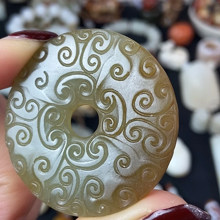 和田玉（糖玉）挂件未镶嵌