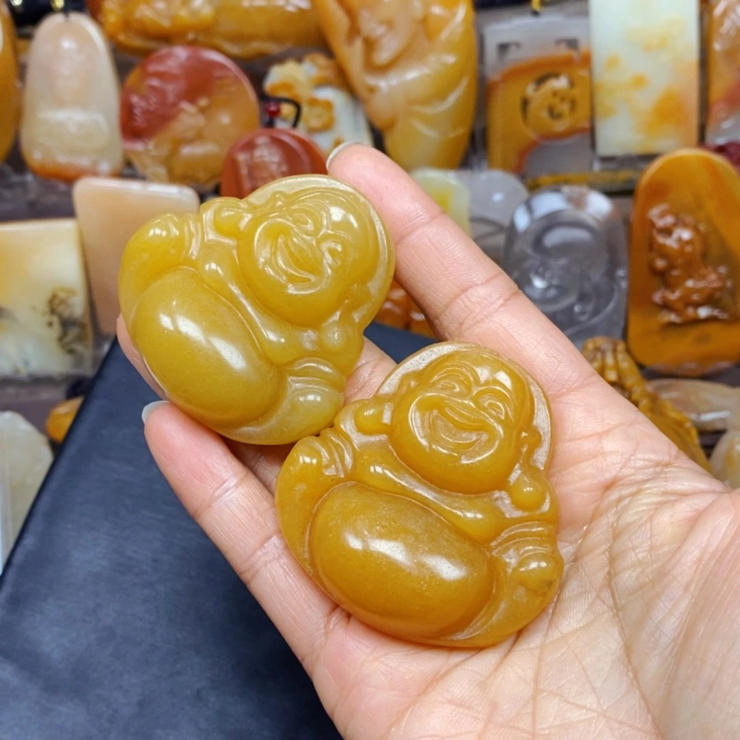 石英质玉（黄龙玉）颈饰未镶嵌