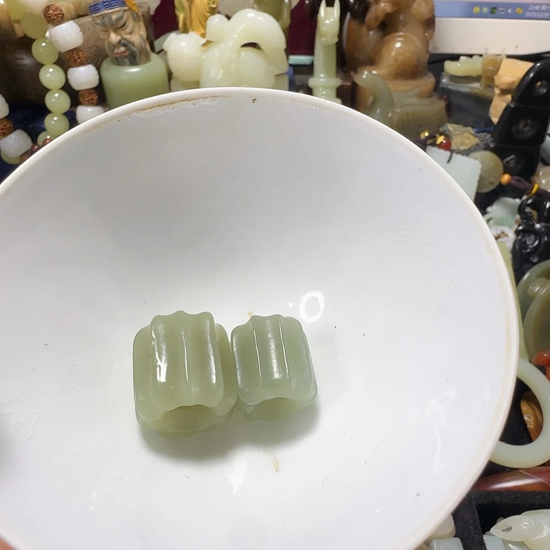 沧***树和田玉（糖玉）未镶嵌颈饰开播福利感谢支持