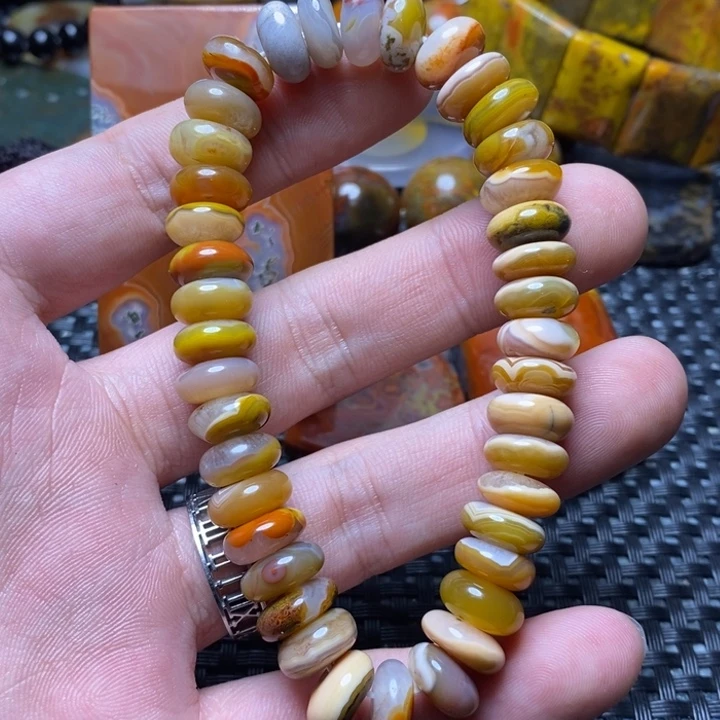 玛瑙/玉髓颈饰未镶嵌