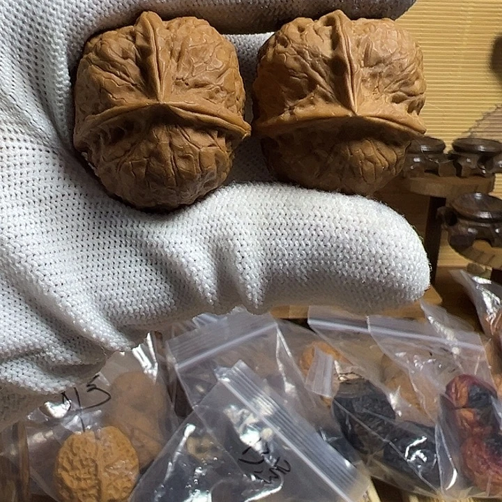 吊坠文玩核桃密石三棱14号