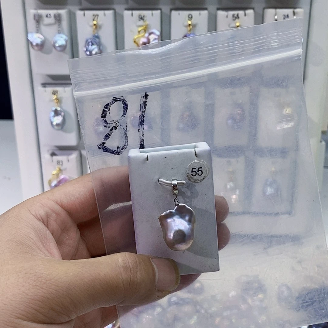 淡水珍珠合金颈饰