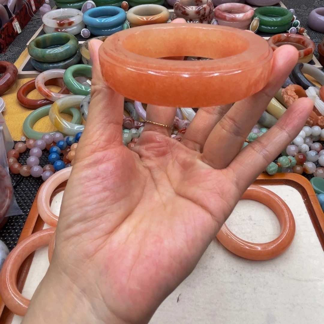 石英岩玉未镶嵌圈口54