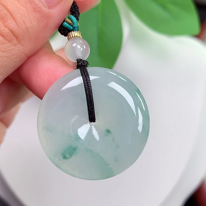 颈饰未镶嵌翡翠平安扣 28x5.1mm