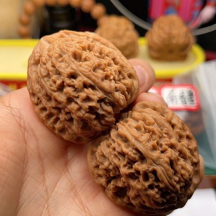 桃核把件40高炮南疆石