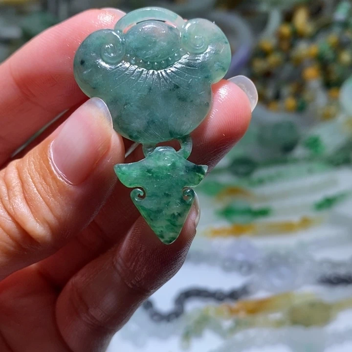 定制翡翠未镶嵌毛货