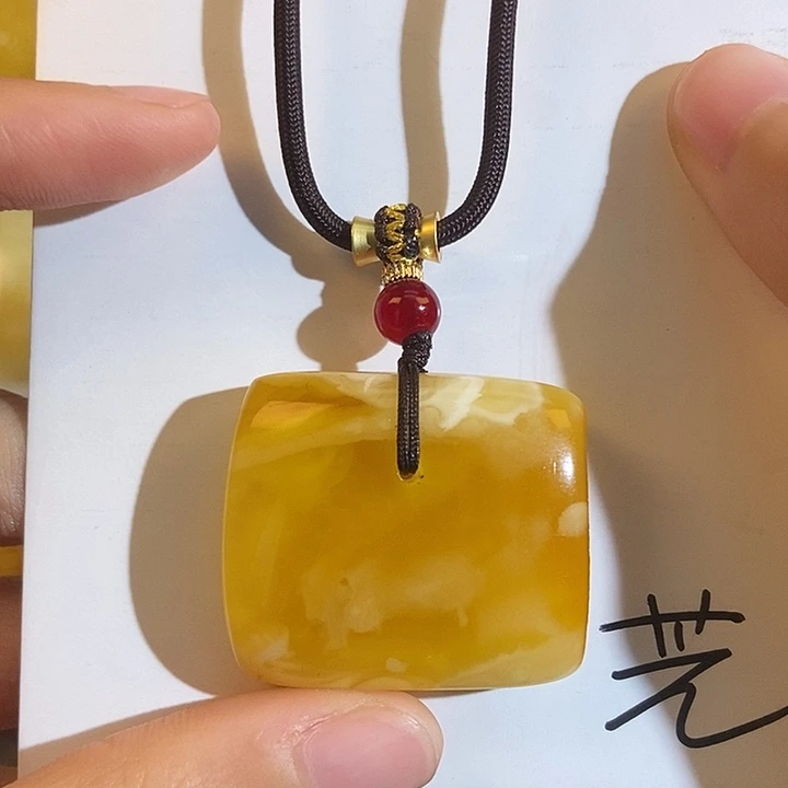定制琥珀未镶嵌琥珀蜜蜡