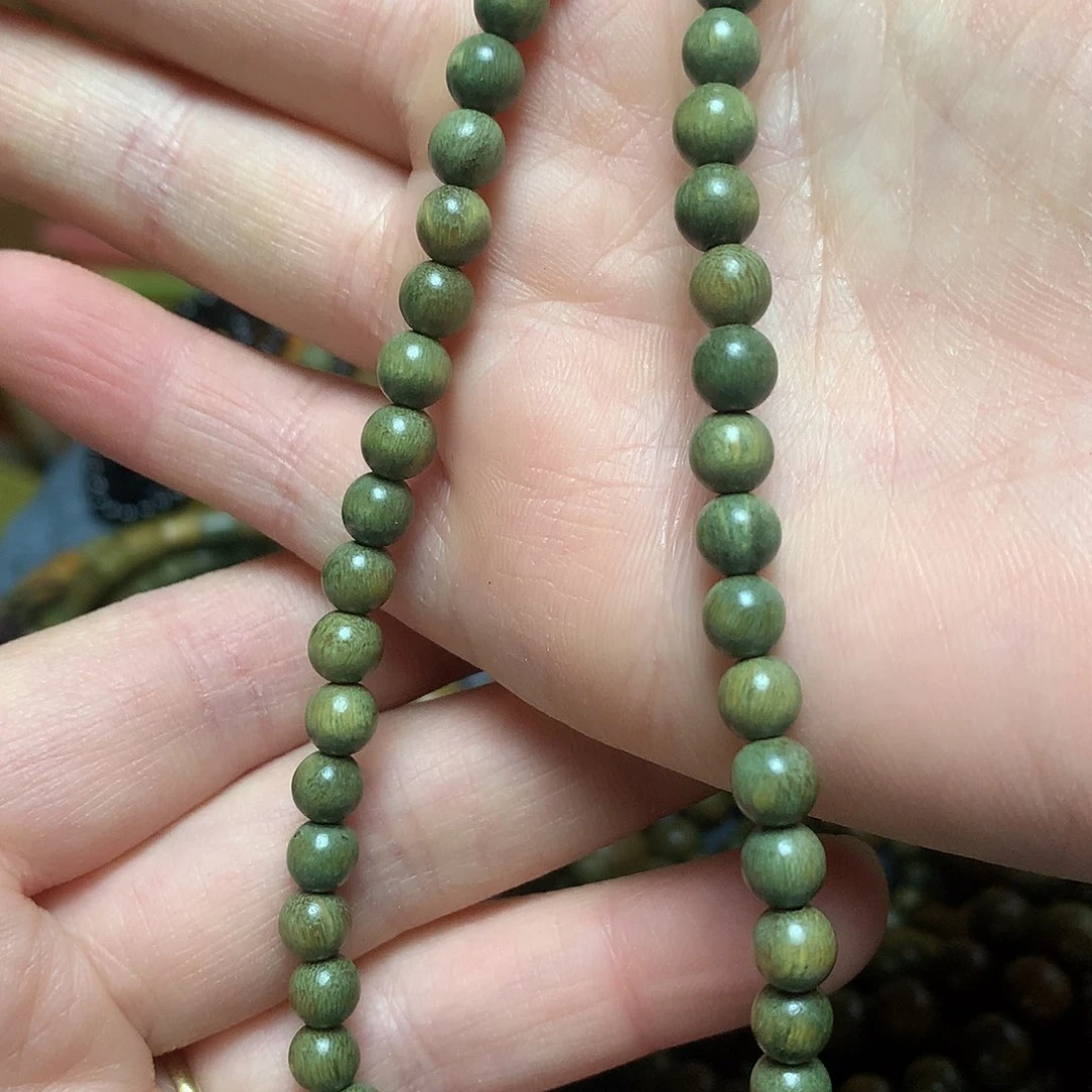 维腊木（绿檀）手串/手链?**夭