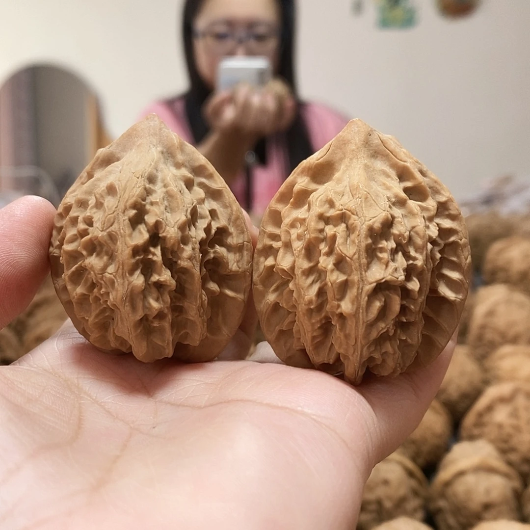 吊坠文玩核桃野生鸡心38+