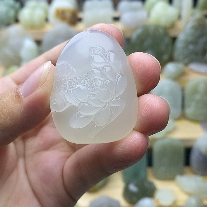 未镶嵌和田玉挂件