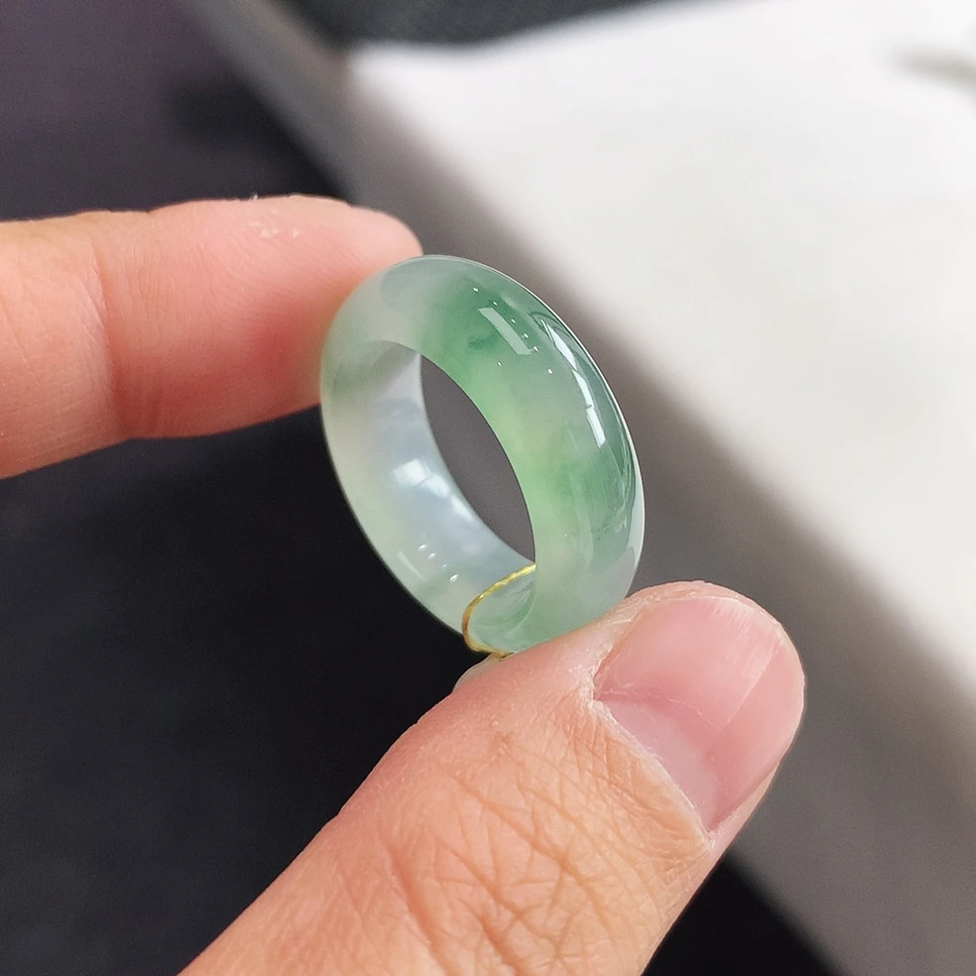 翡翠未镶嵌戒指16
