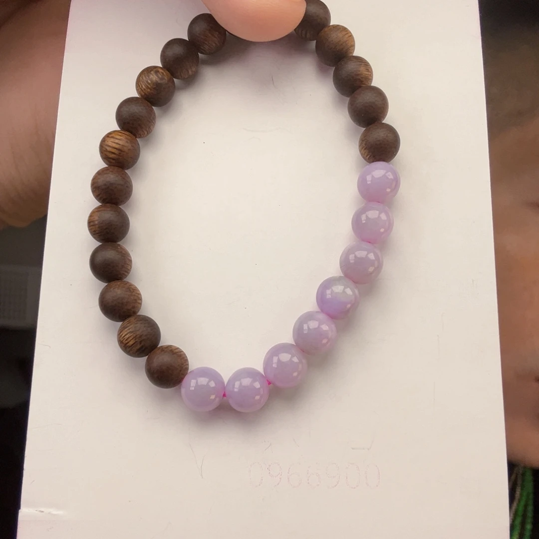 翡翠未镶嵌挂件一件