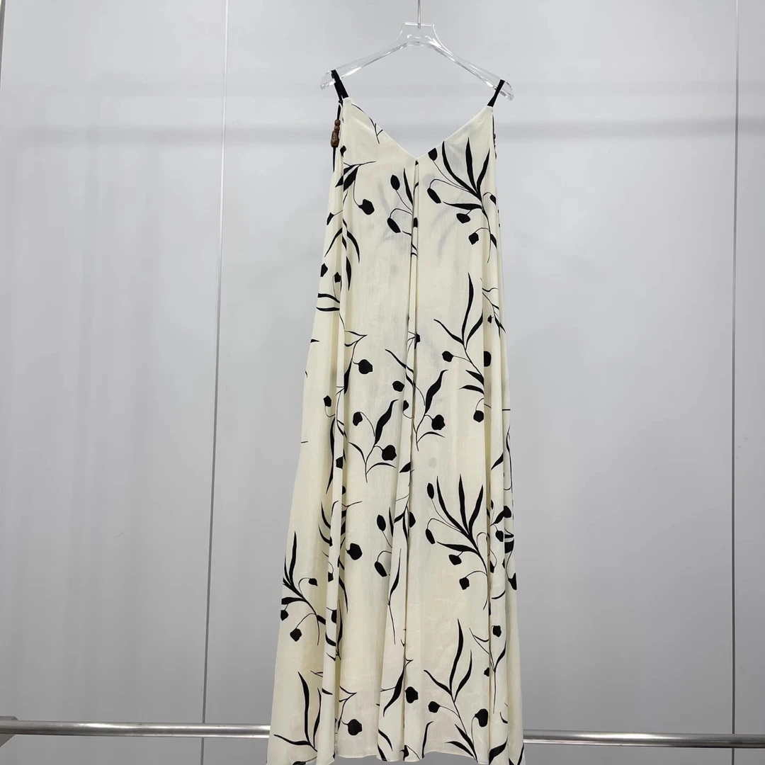 *艾家同款2025夏季时尚百搭宽松显瘦吊带连衣裙长裙女50529040