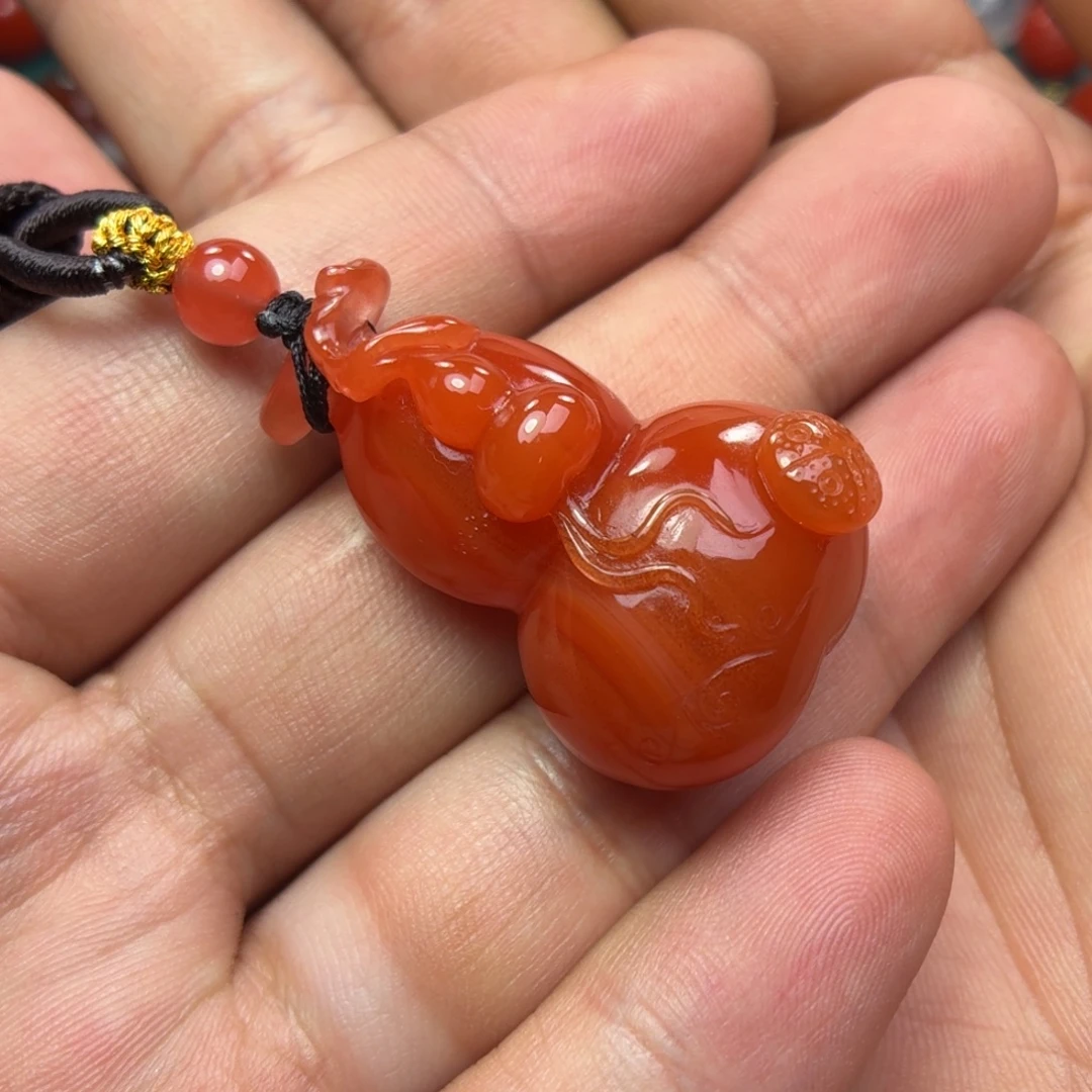 你***吗颈饰未镶嵌南红玛瑙