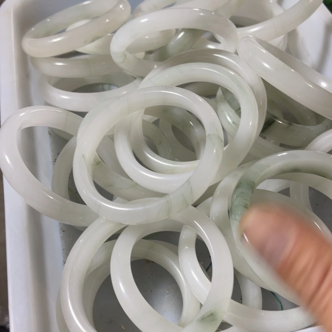 硅化玉未镶嵌手饰