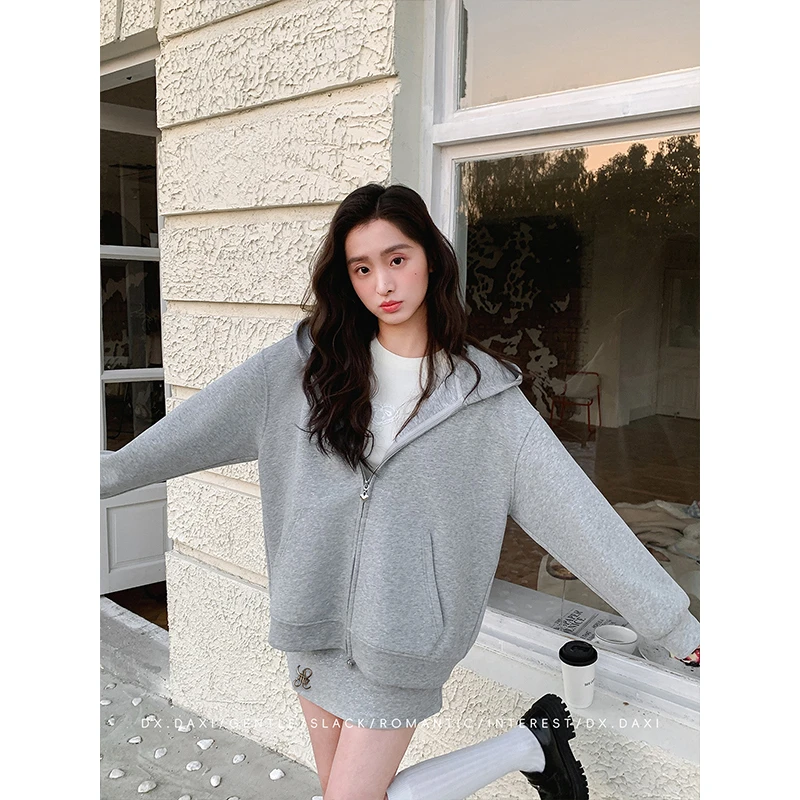 代大喜【星空】韩版外套女款爆款2025新款卫衣长袖宽松百搭上衣女