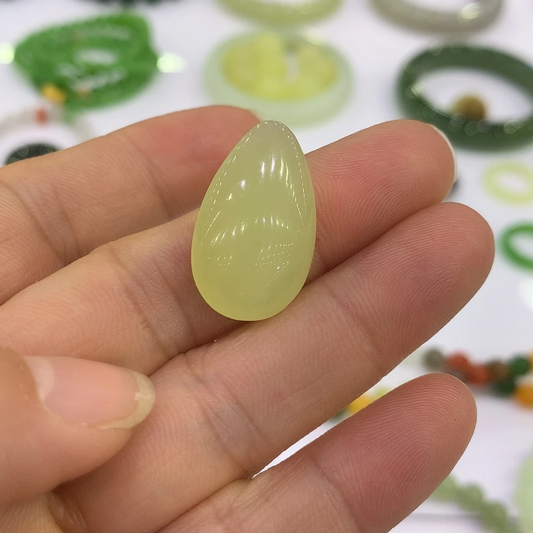 和田玉（糖玉）未镶嵌手镯