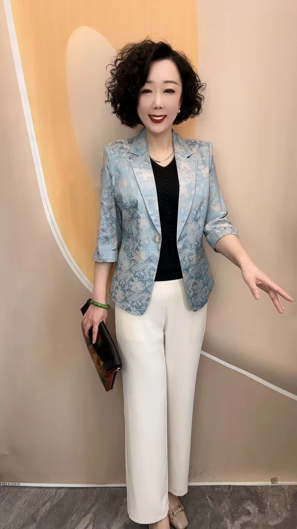 8817新款加里衬艺术花色宽松大码显瘦小西服外套衣长63，卡码拍大