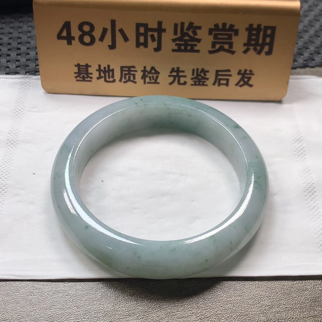 颈饰未镶嵌翡翠56.4 有瑕