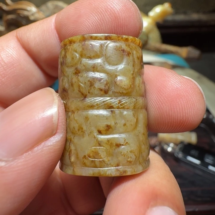 今***奇和田玉（糖玉）未镶嵌颈饰