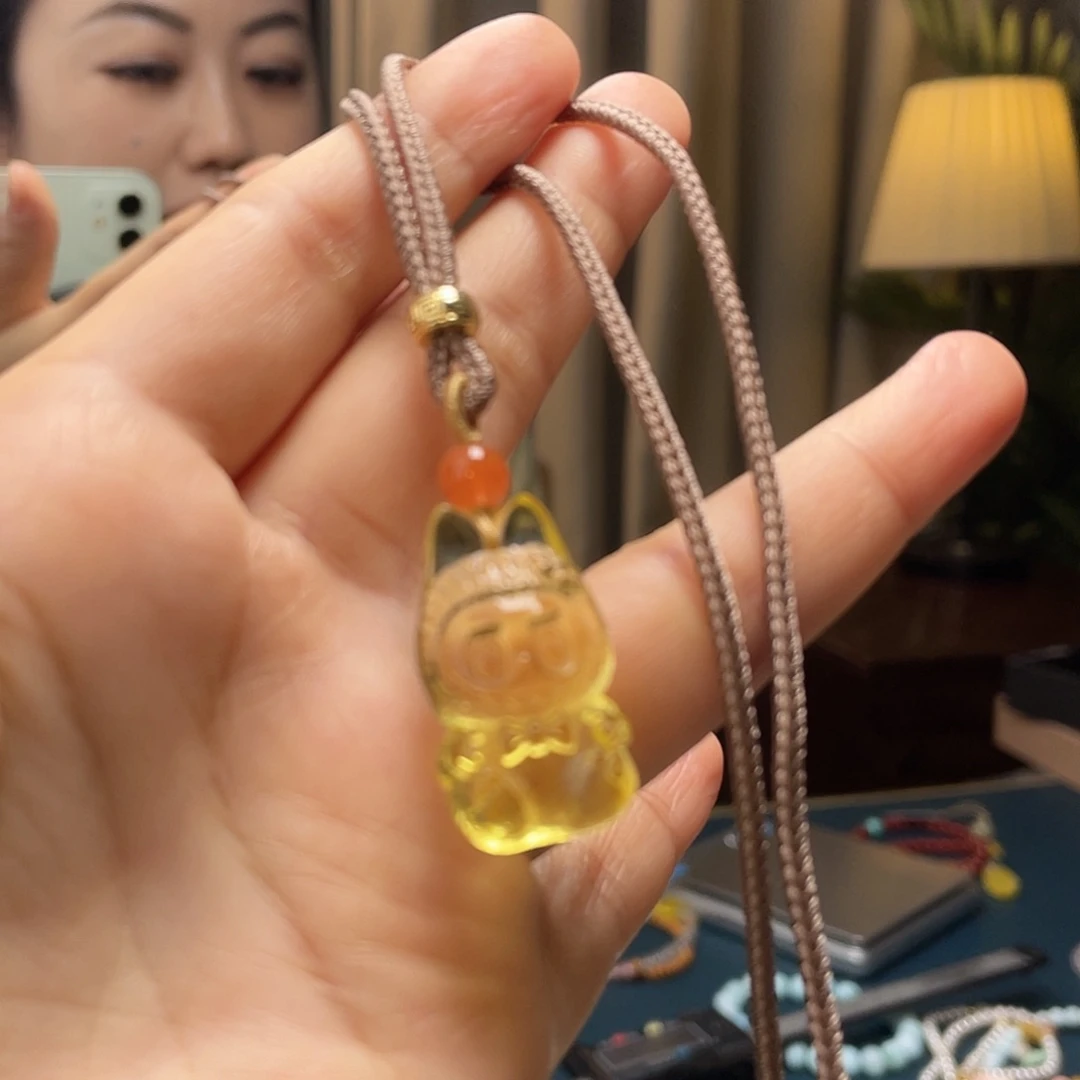 蜜蜡未镶嵌裸石吊坠