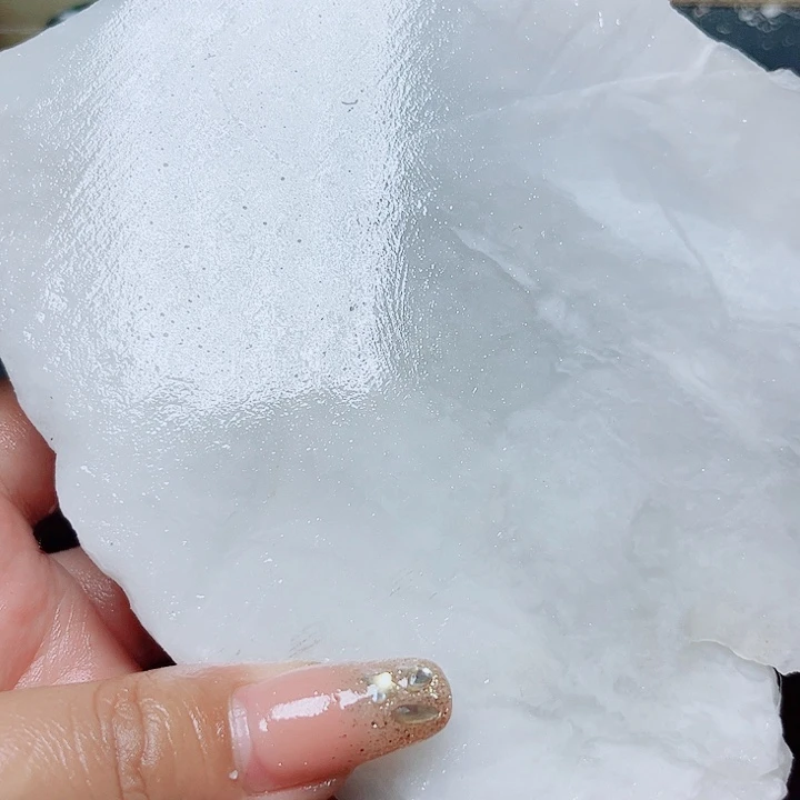 和田玉（糖玉）未镶嵌珠宝奇石