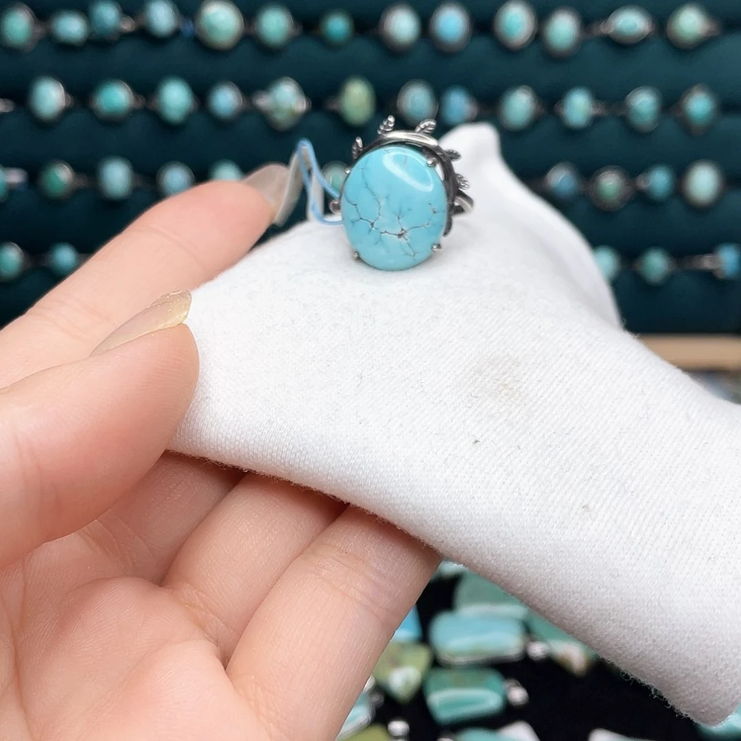 绿松石绿松石未镶嵌