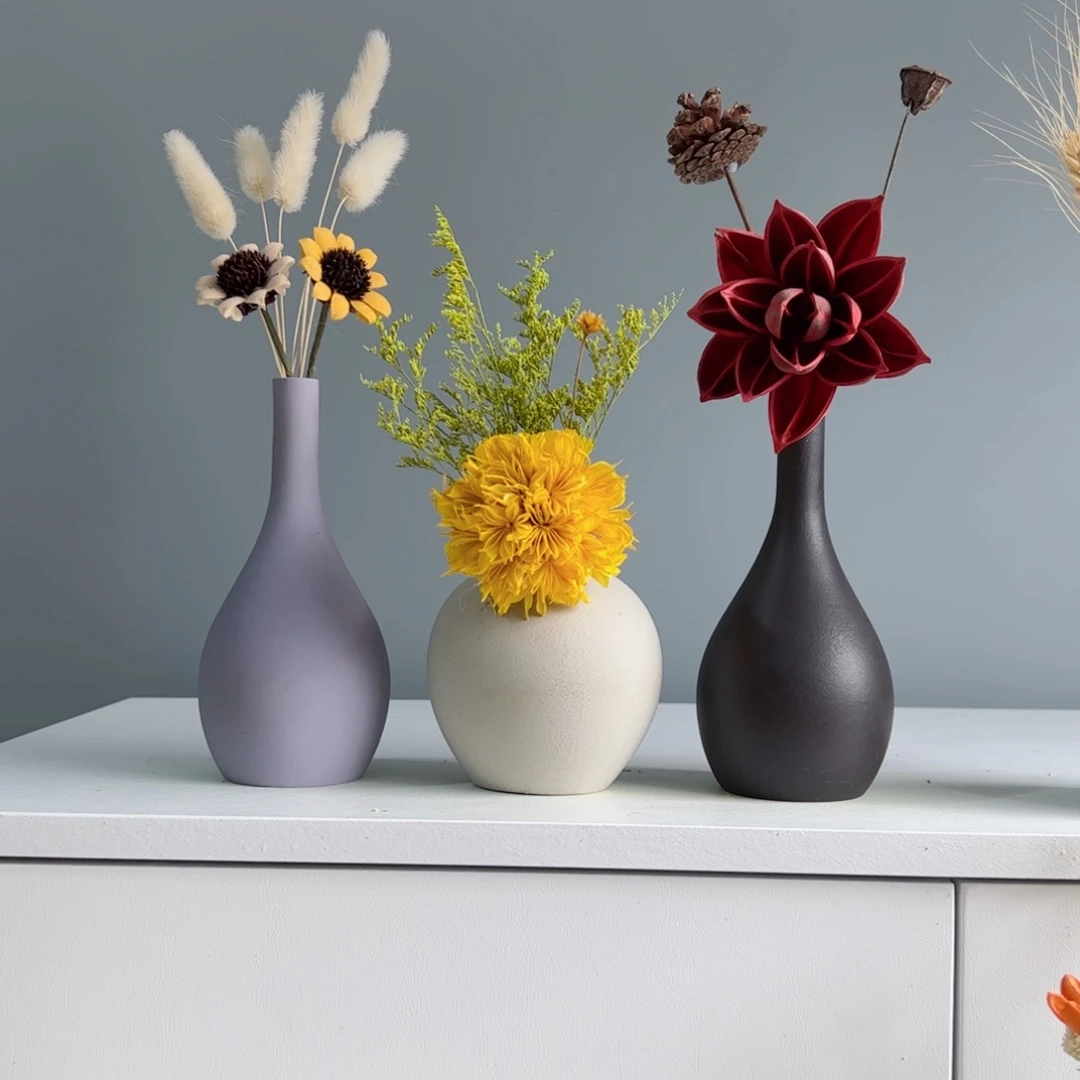 摆件陶瓷小花瓶摆件含花总高约20-30cm