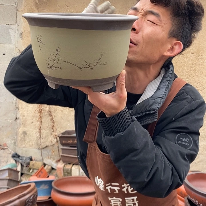 红陶紫砂多少钱都不