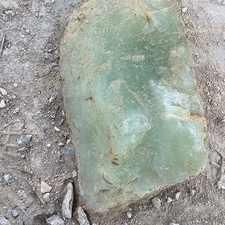 踏***山蛇纹石玉未镶嵌天然岫玉原石多样性发一