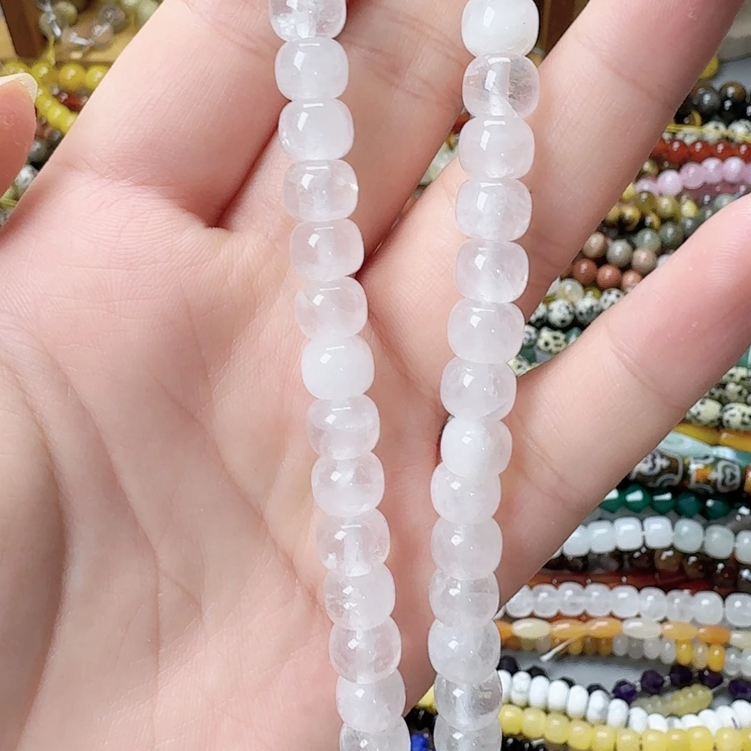 未镶嵌玛瑙/玉髓珠宝半成品卡8白水晶老型珠一条
