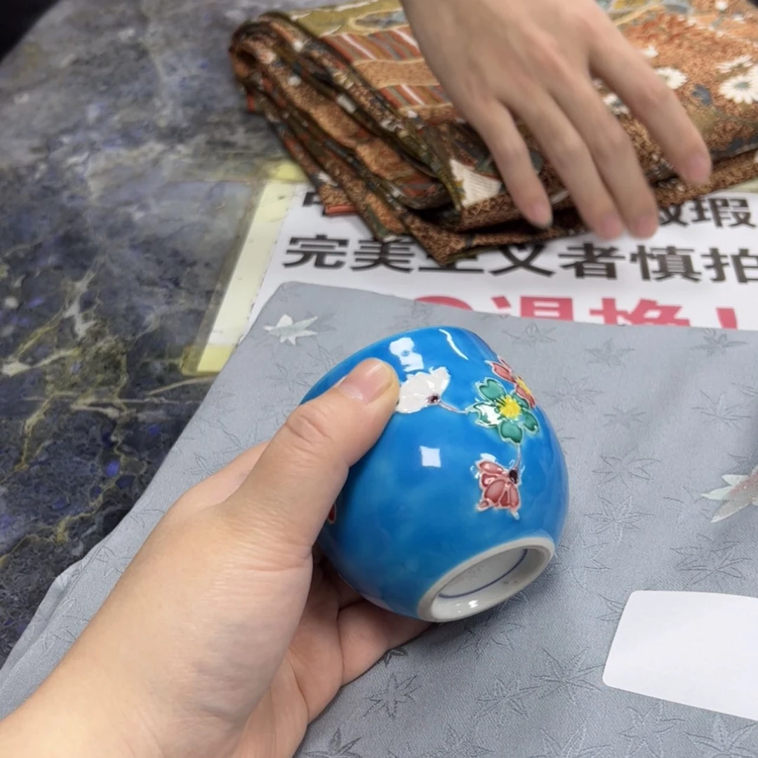 【闪购商品】《****站陶瓷马克杯带盖勺