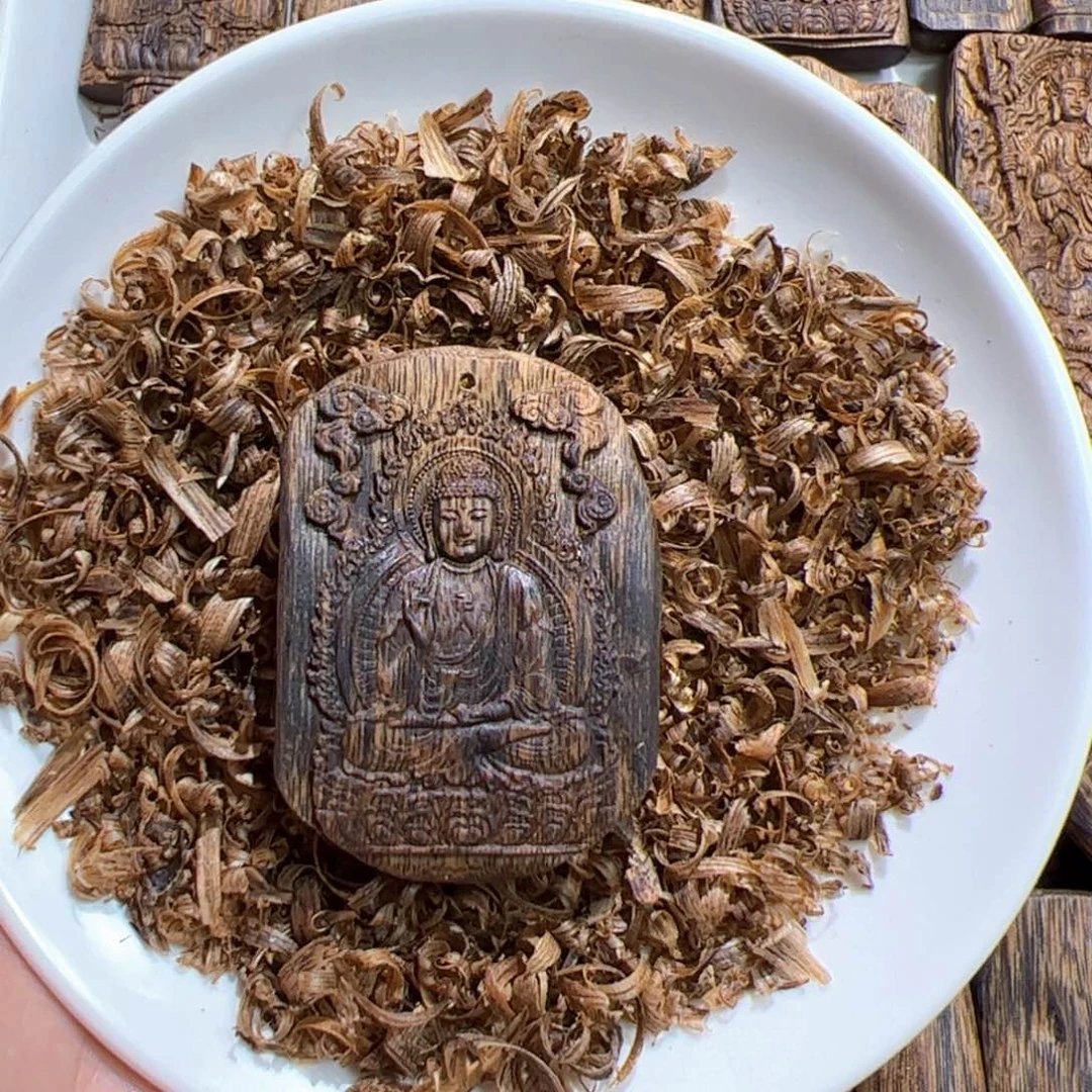 沉香碎屑沉香绿棋阿弥陀佛10.5克