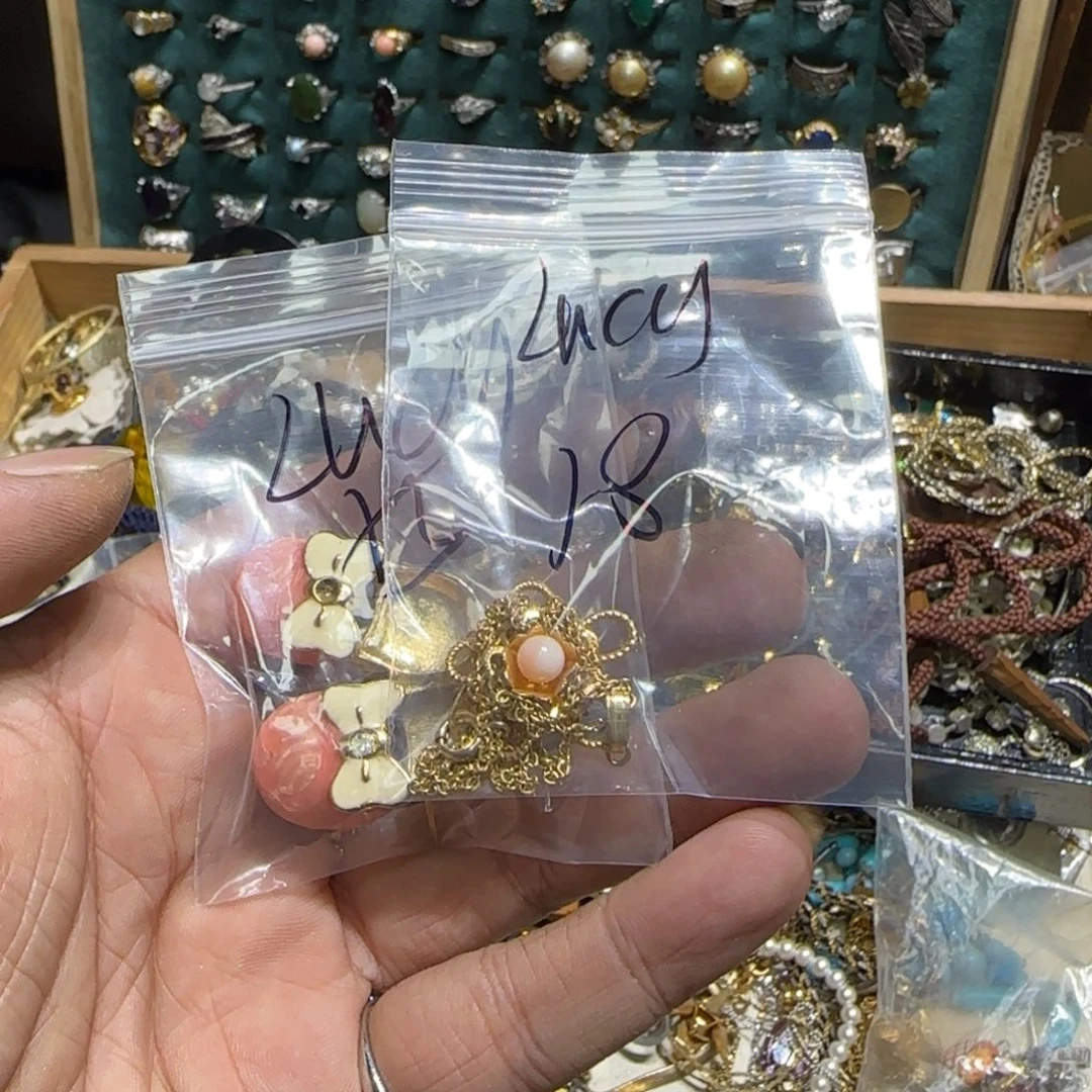 L***y醋酸（人造纤维）铁合金