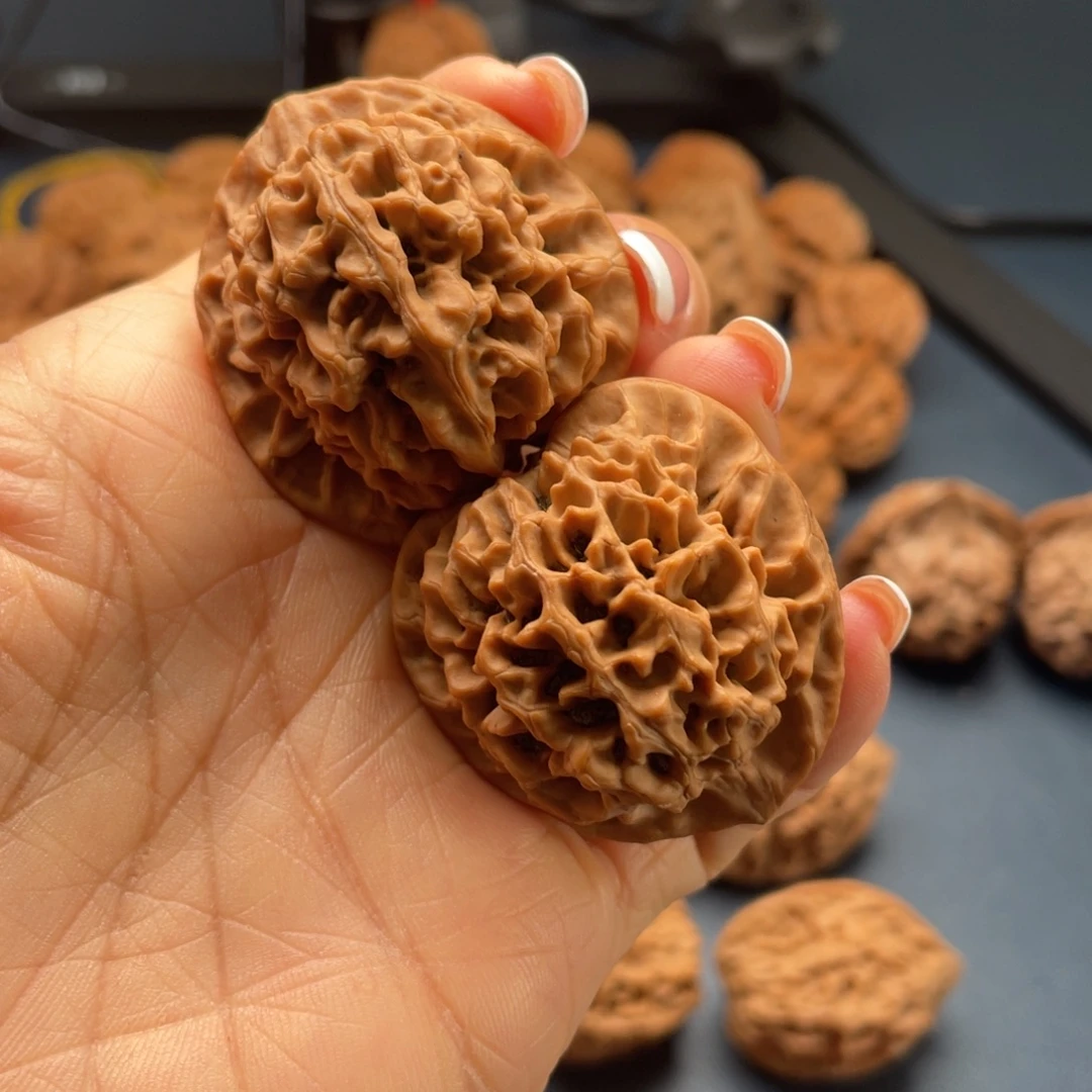 六***零文玩核桃吊坠秦岭核桃