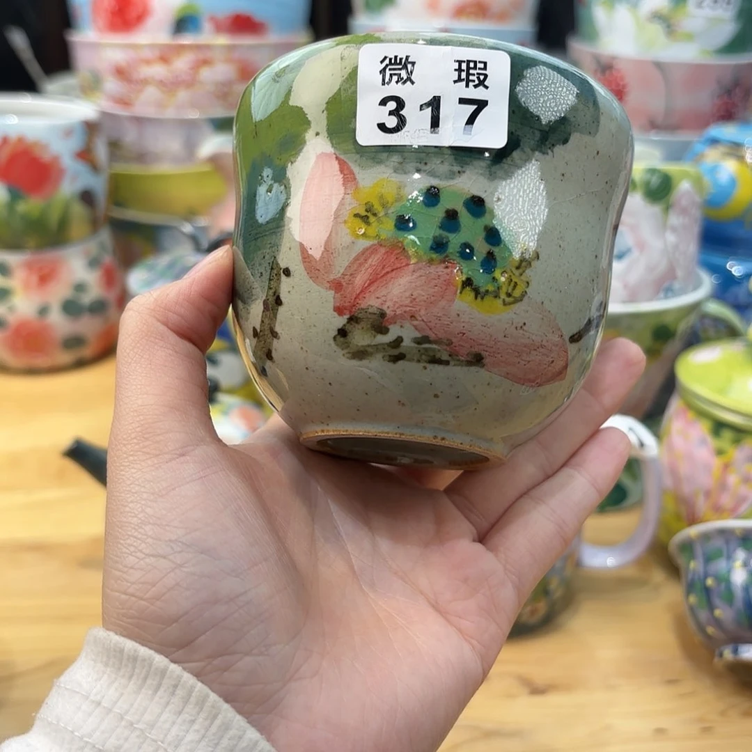 瓷片兔兔哈哈哈的样子
