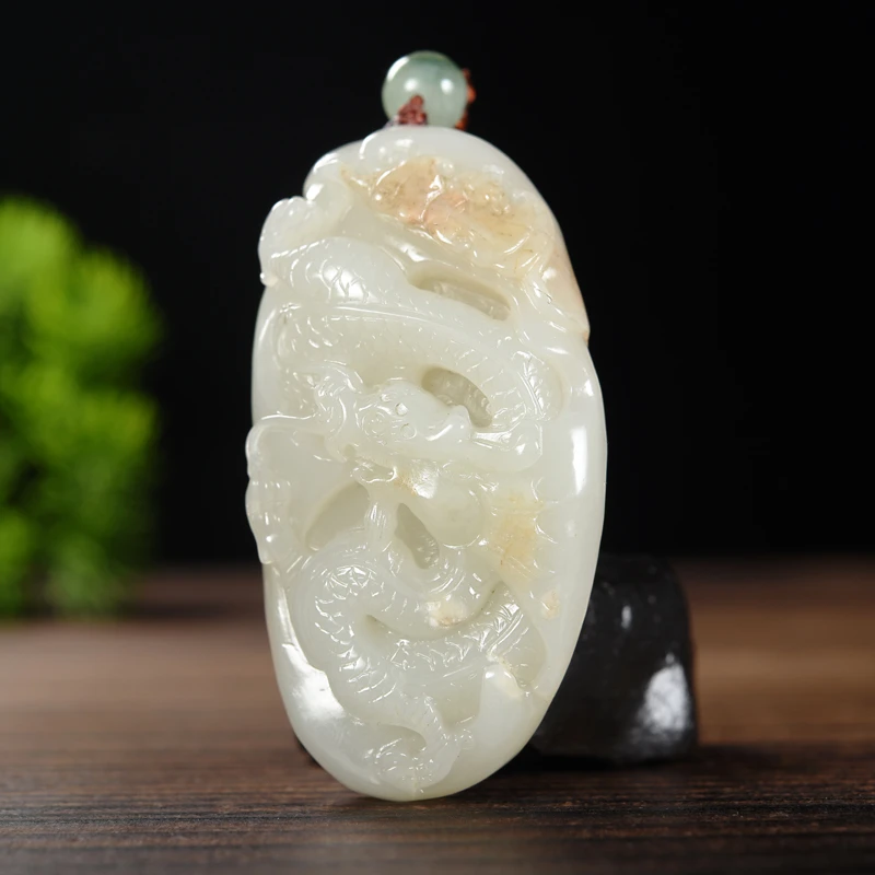 和田玉把件龙腾盛世