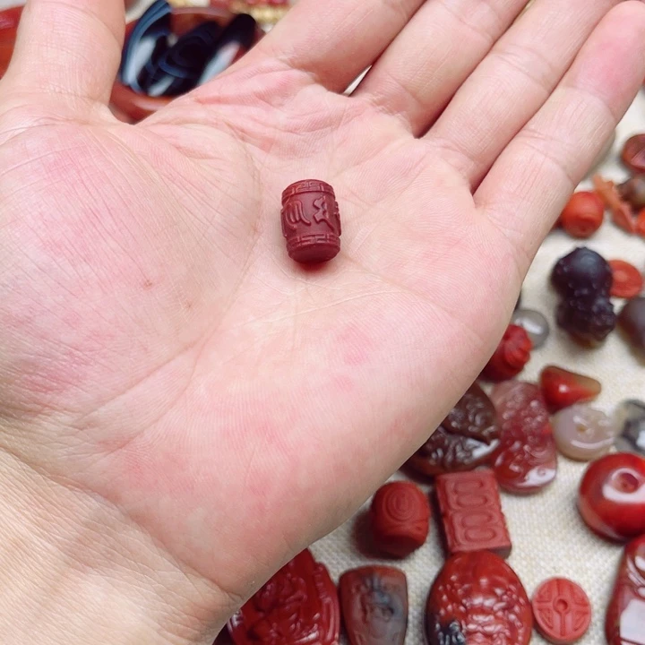 未镶嵌九字真言直切桶珠南红玛瑙