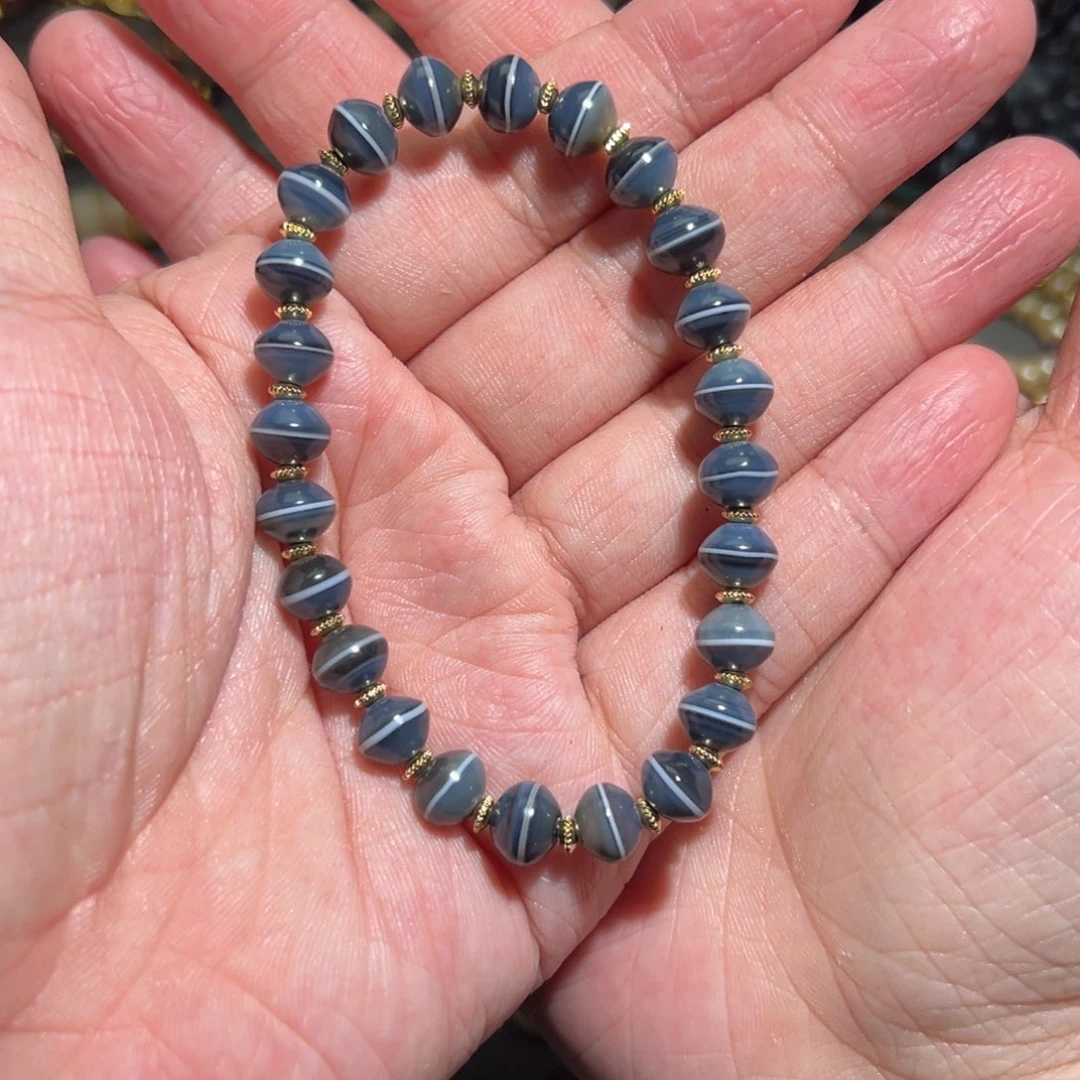 米***米玛瑙/玉髓未镶嵌颈饰