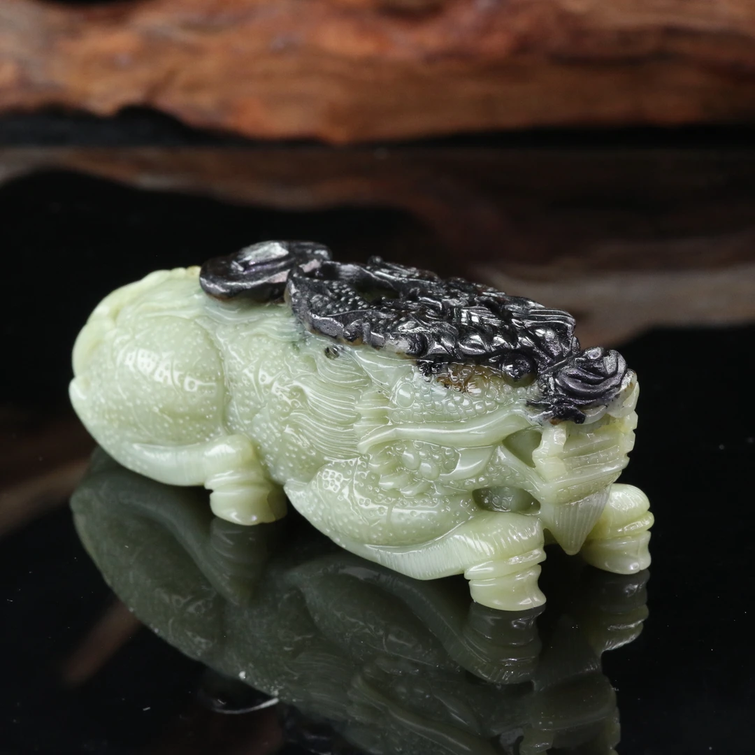 55和田玉特色麒麟摆件/900052上海嘉禾拍卖