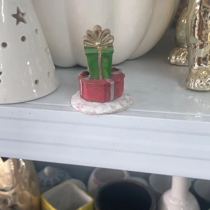 有机玻璃聆*泉微瑕。