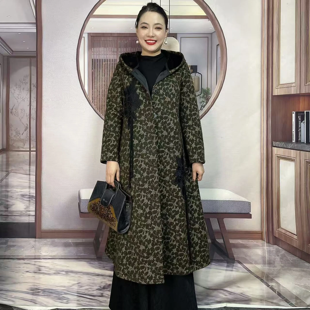 W14006连帽织花加绒风衣