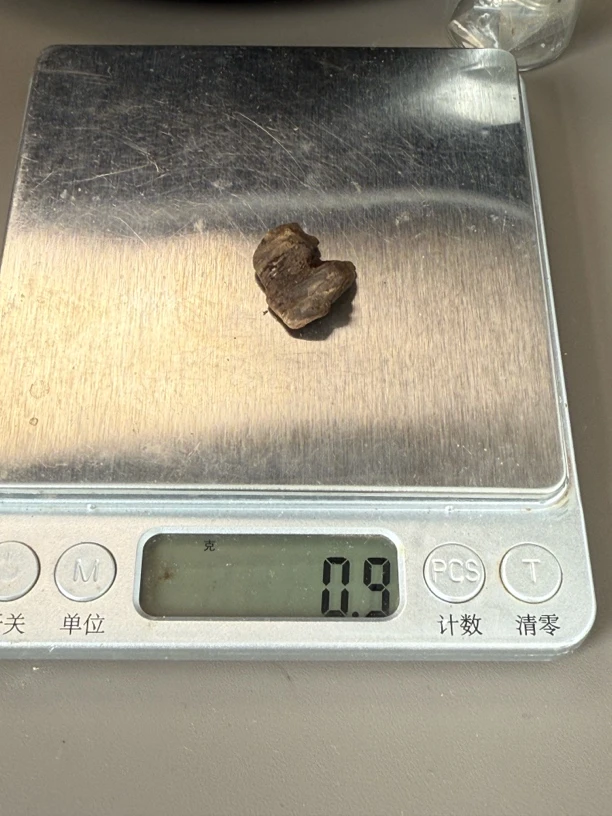 0.8克缓沉土沉老香