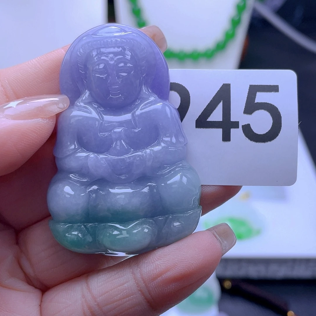 翡翠吊坠(赠链)未镶嵌