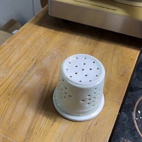 微瑕，不能明火，口径7，高7茶漏6个