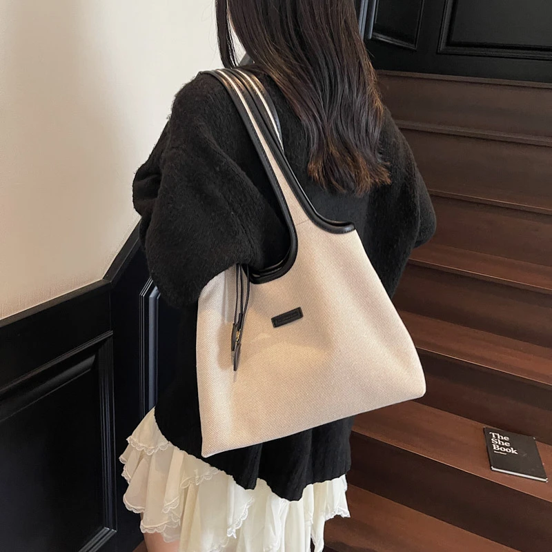 大学生上课简约百搭腋下包包女新款大容量托特包女孩轻便单肩包